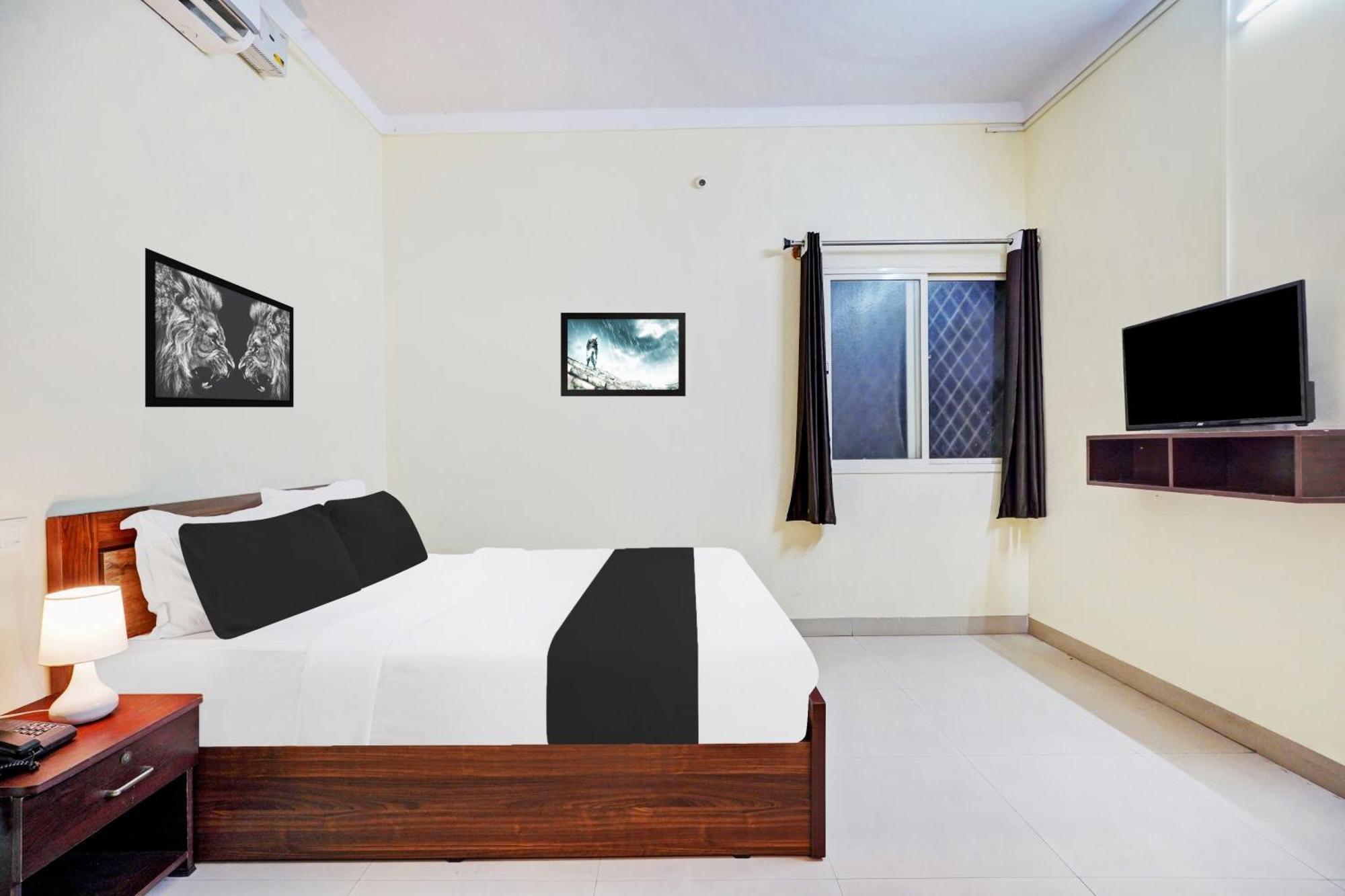 Super Townhouse Hebbal Mysore Belagula Eksteriør billede