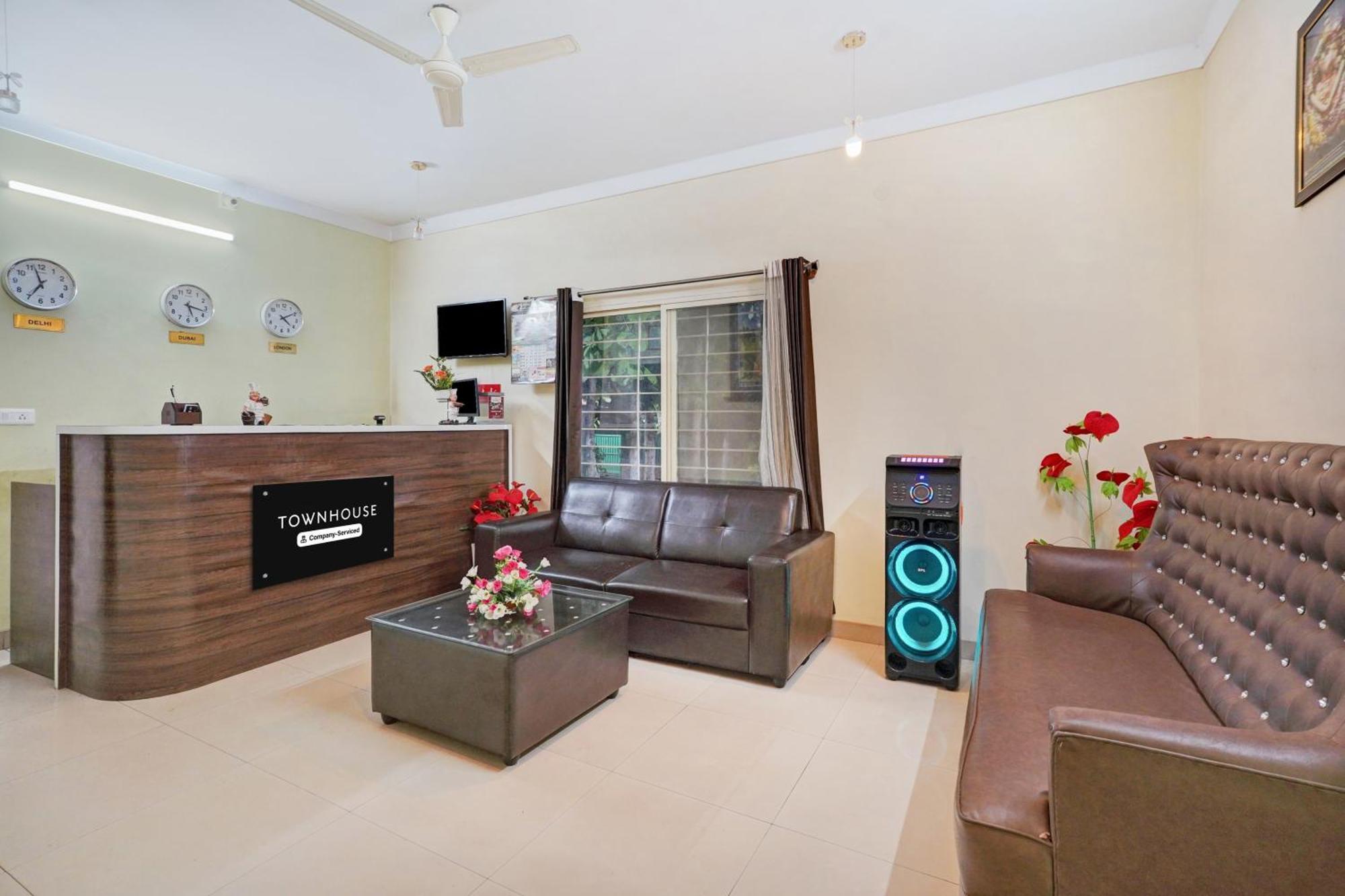 Super Townhouse Hebbal Mysore Belagula Eksteriør billede
